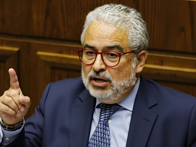 Luis Hermosilla defiende a Miguel Crispi en el escándalo de las fundaciones